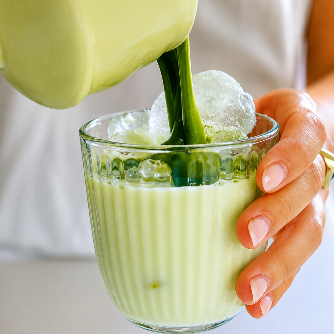Iced Matcha with Collagen Powder: A Five-Minute Recipe